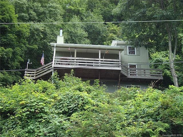 1st image of 863 Forest Dr
