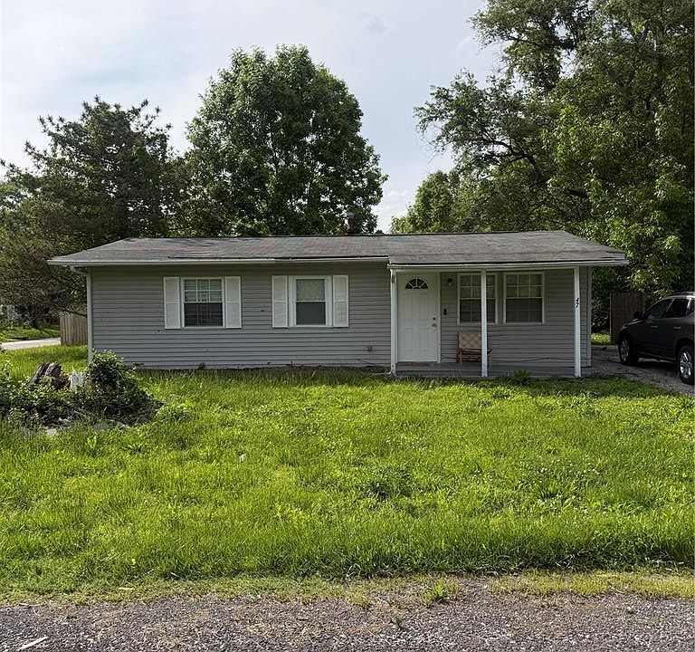 1st image of 47 Delano Dr