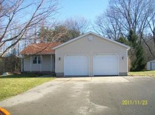 6240 N Whitneyville Rd, Middleville, MI 49333