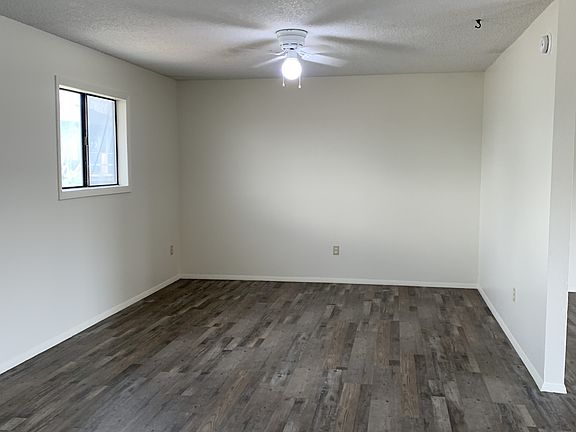 2nd image of 1564-1570 W Wyoming Ave #4