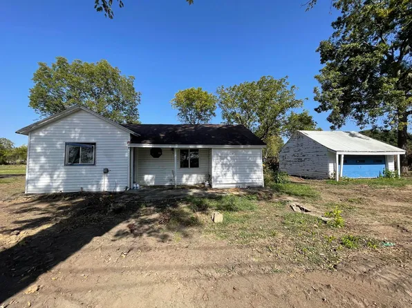 511 W South St, Durand, IL 61024