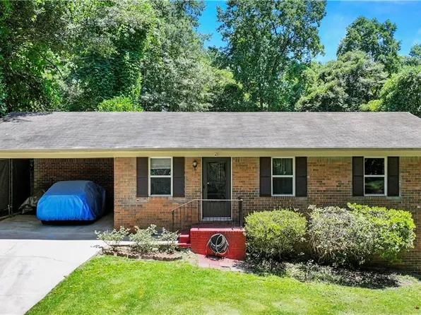 4058 Twin Springs Rd, Gainesville, GA 30507