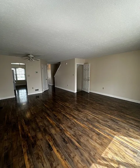 125 Buckson Ct #1 — Photo 11