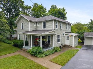 35 Linden St, Livonia, NY 14487