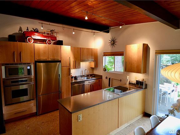 4th image of 15823 75th Ave NE