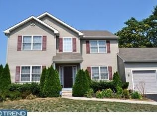 1718 Junior Dr, Vineland, NJ 08361