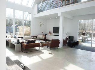 221 N Little Tor Rd, New City, NY 10956