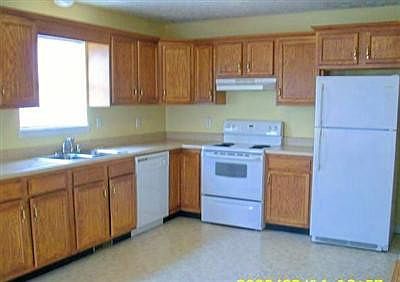 4th image of 735 Cobbler Ln W #737