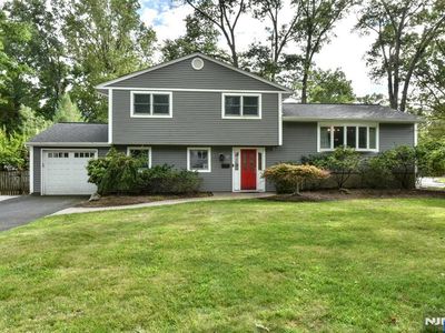57 Crosley Ter, Hillsdale, NJ, 07642