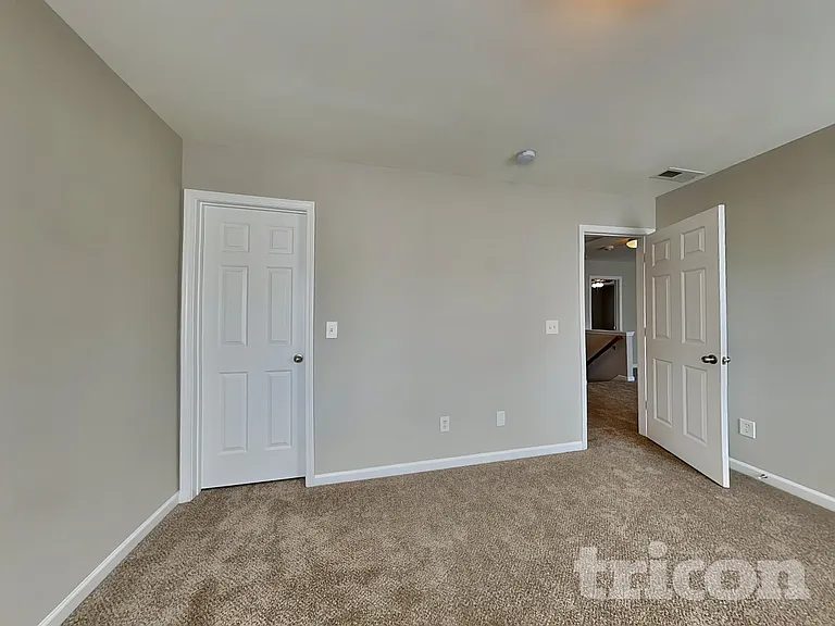 30 Rowan Dr — Photo 12