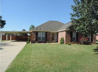 183 S Springfield Dr, Millbrook, AL 36054