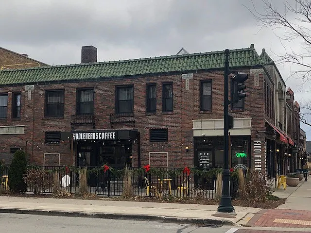4428 N Oakland Ave — Photo 16