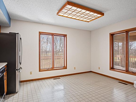 4th image of 5320 SW Burlingame Rd