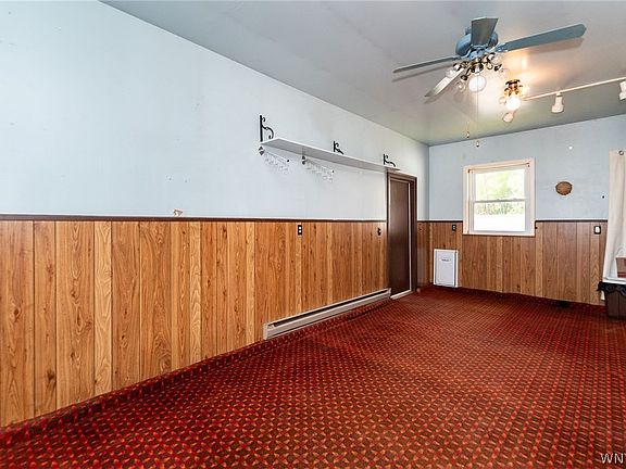 4th image of 7259 Main St