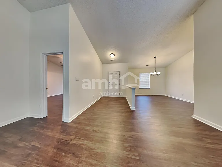 6014 Pennycross Ln — Photo 9