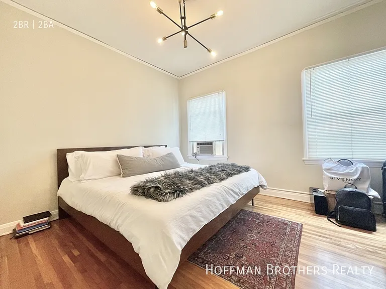 606 N Spaulding Ave #1/2 — Photo 9