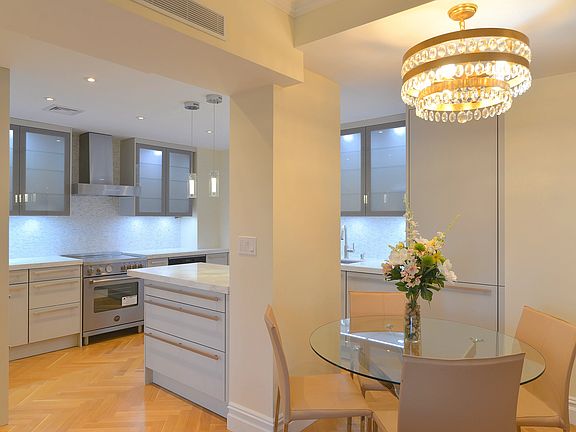 5th image of 23 W 73rd St APT 914