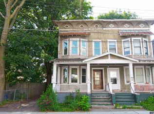 2 Bertha St, Albany, NY 12209