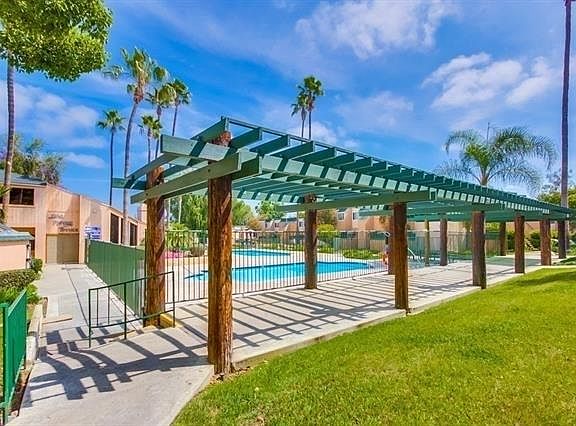 2nd image of 8757 Lake Murray Blvd Unit 8