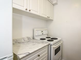315 King William St #1-BEDROOM, Hamilton, ON L8L1P2