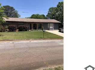 2939 Rue Villa Dr, Douglasville, GA 30134