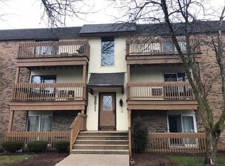 22511 Jackson Ct APT 2B, Richton Park, IL 60471