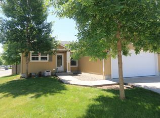 5793 Cinder St, Springfield, OR 97478