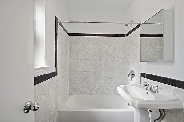 Rented by Cooper & Cooper Real Estate | media 5