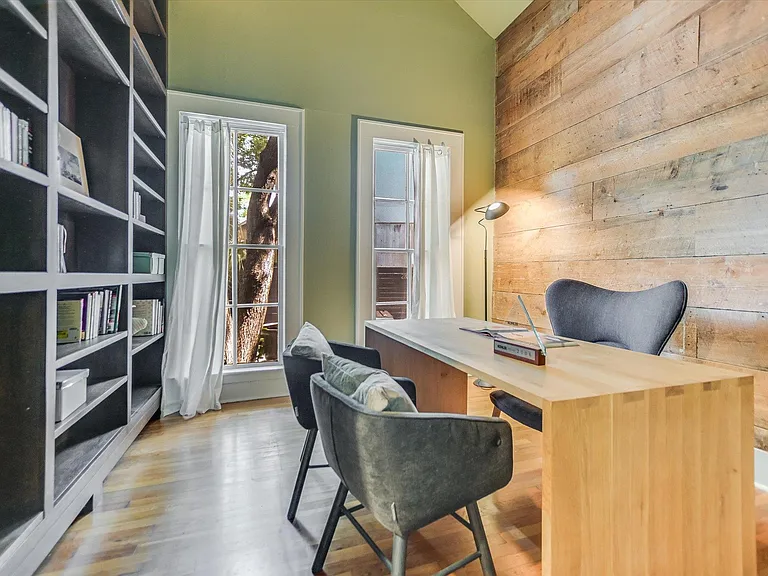 2109 Nickerson St — Photo 9