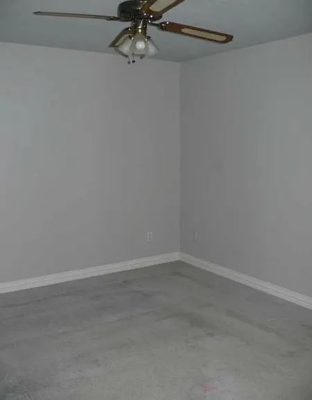 601 Man O War Dr — Photo 14