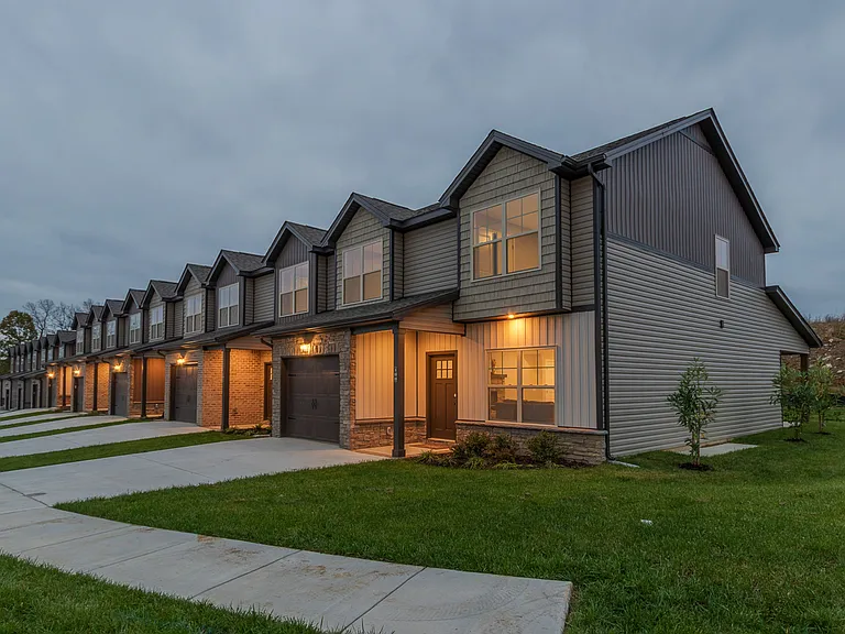 301 Copperfield Way — Photo 1