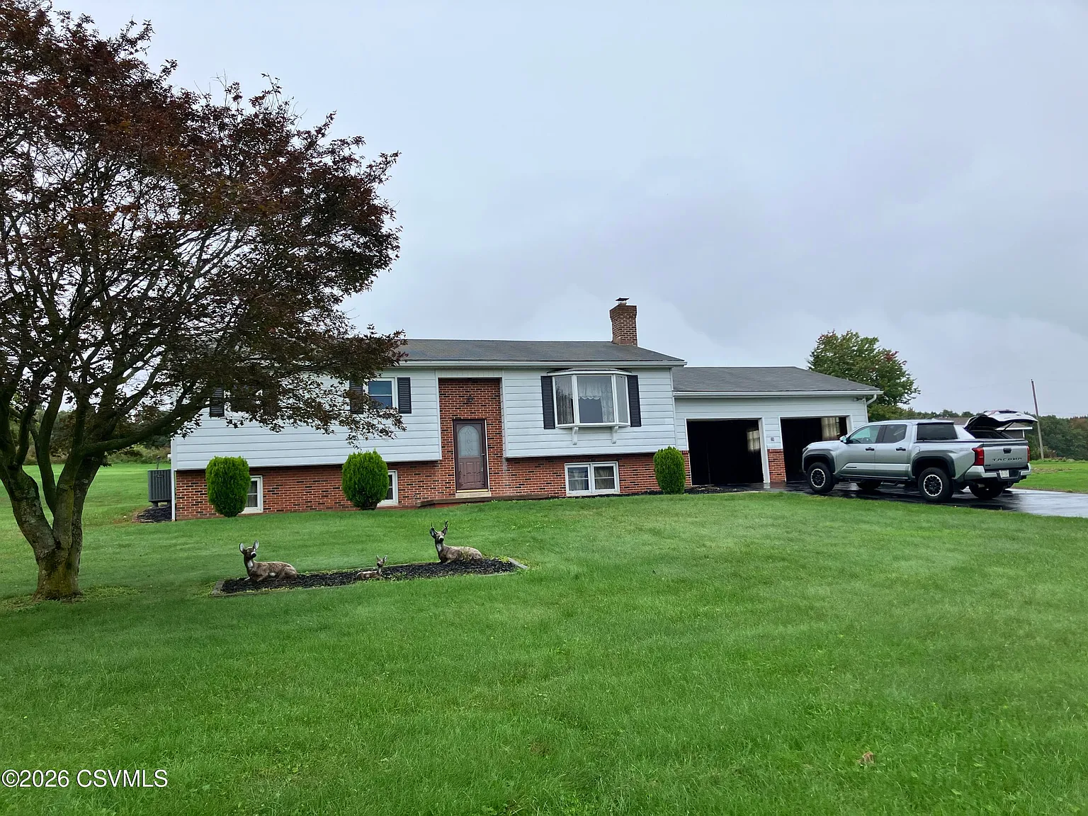 3 bed, 1656 sqft, $2,000 — Photo 2
