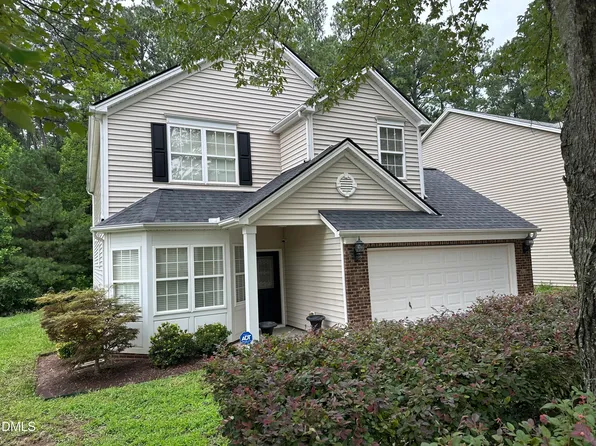 9 Alexis Ct, Durham, NC 27703