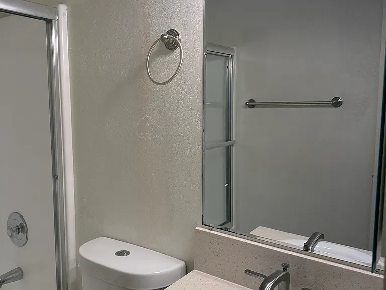 9905 El Camino Real #14 — Photo 15