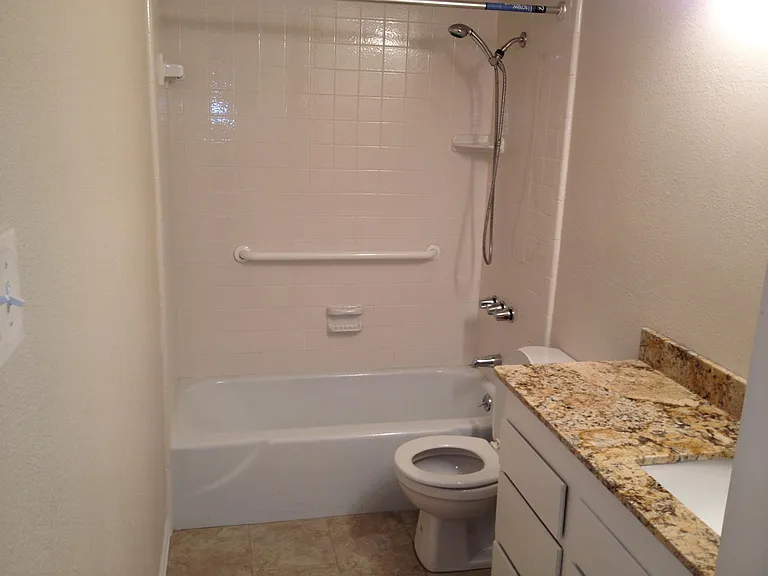 3505 Hanover Ln — Photo 5