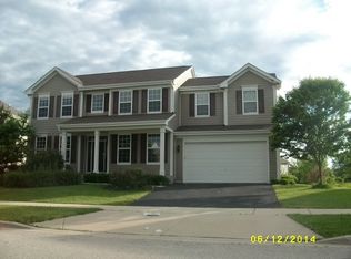 2964 Shamrock Dr, Elgin, IL 60124