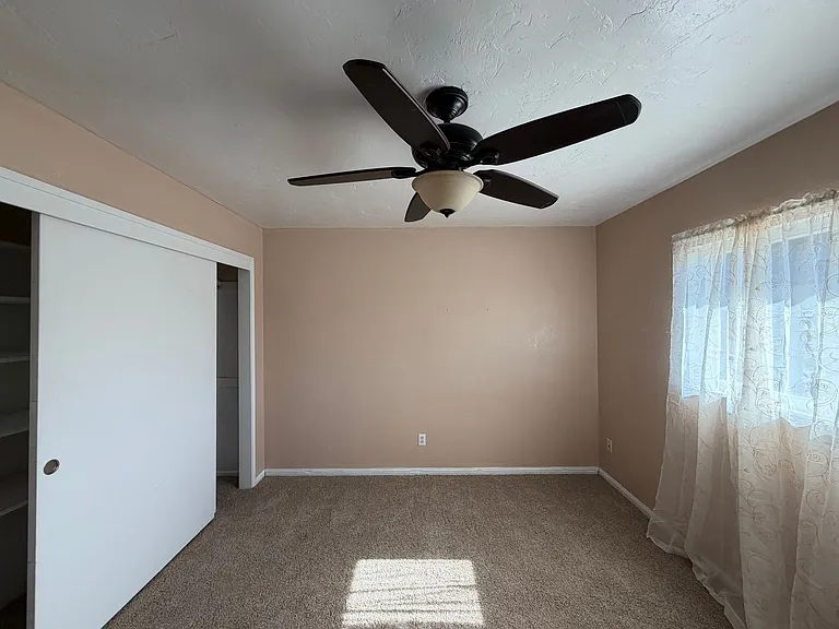 4309 Rosewall St — Photo 27