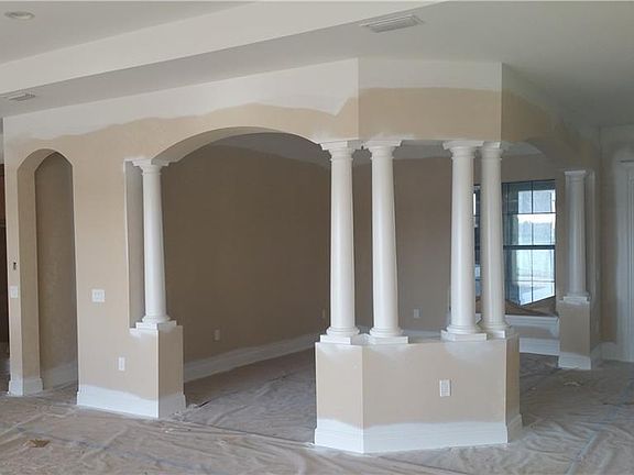 4th image of 10096 Avalon Lake Cir