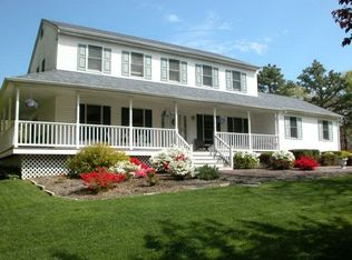 261 Weeks Ave, Manorville, NY 11949