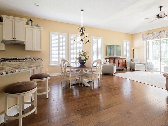3rd image of 2627 Ostia Cir