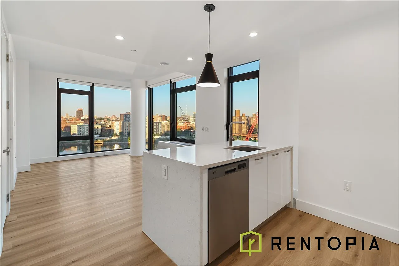 224 East 135th Street — Photo 1