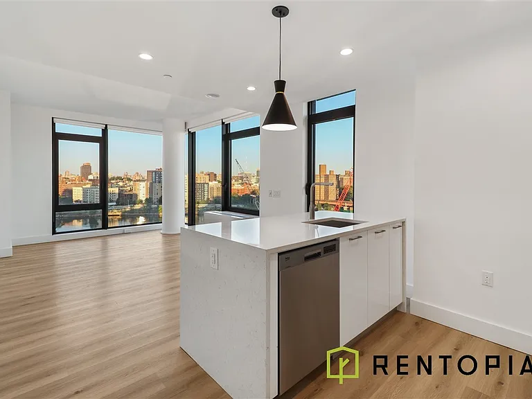 224 E 135th St #1325N — Photo 1