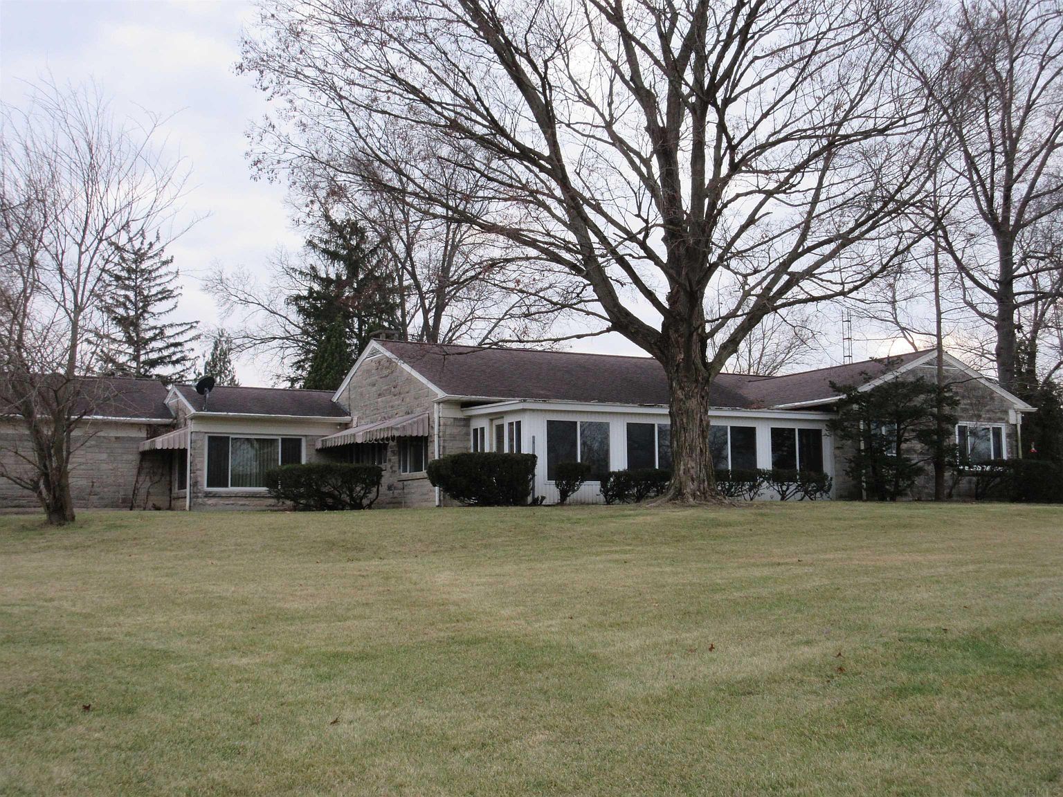 820 River Rd, Bluffton, IN 46714 MLS 202345306 Zillow