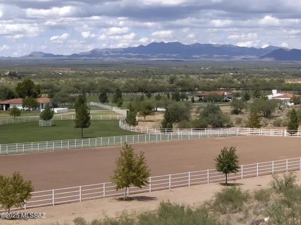 131-2 Amado Montosa Rd, Tumacacori, AZ 85640