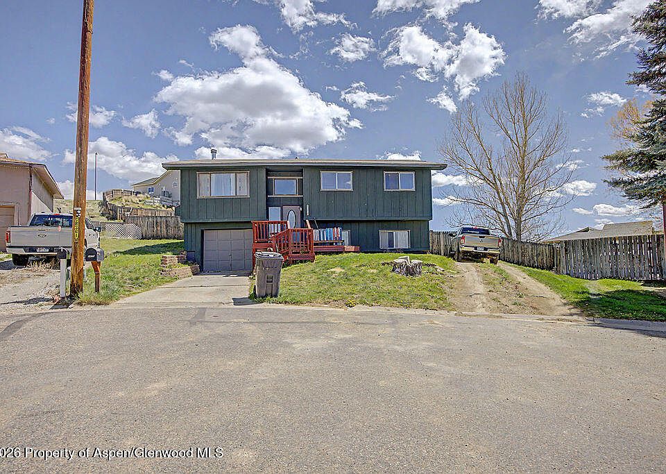 1st image of 3400 Essex Ct