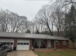 125 Kapok St, Eleanor, WV 25070
