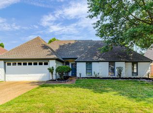 8000 Tankard Dr, Memphis, TN 38125