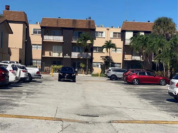 10851 SW 2nd St APT K316, Sweetwater, FL 33174