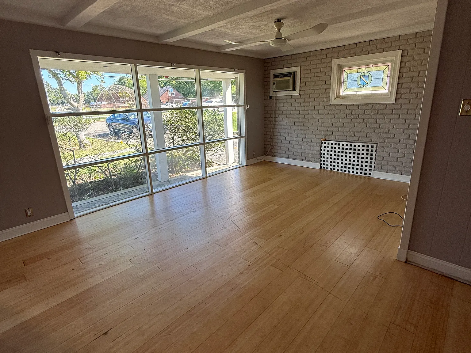 4 bed, $4,150 — Photo 3