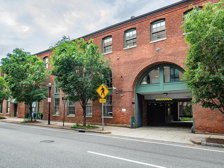 555 S Water St #313 — Photo 19